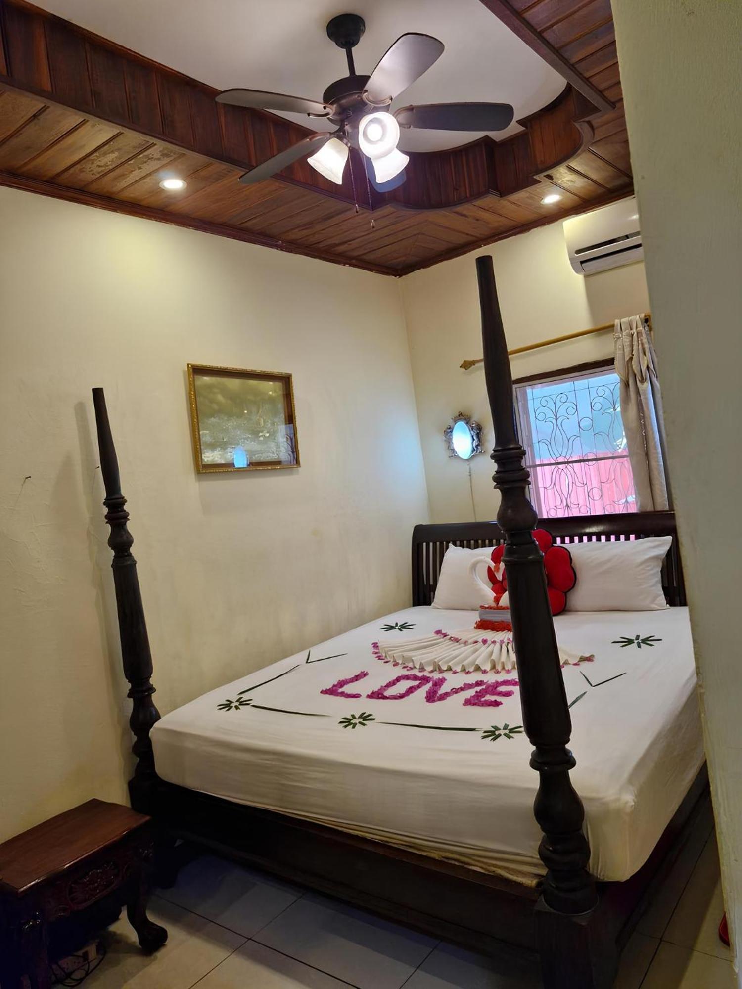 Hotel Sakura Wood House Luang Prabang Esterno foto