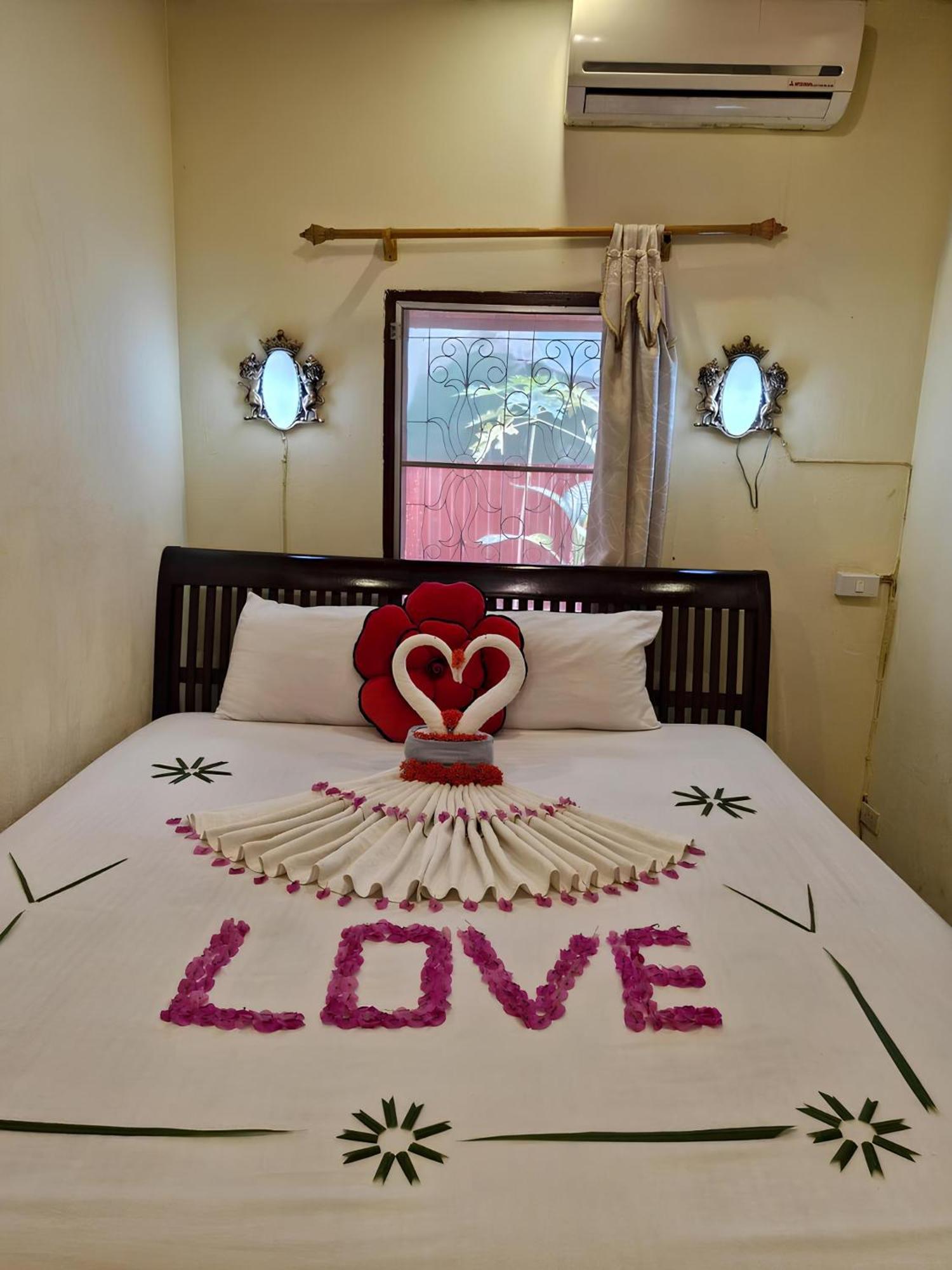 Hotel Sakura Wood House Luang Prabang Esterno foto